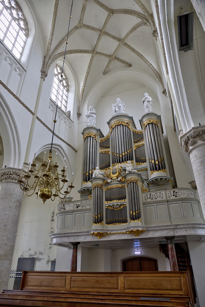 HDR Basiliek Basilica basilique Grote of Onze Lieve Vrouwekerk Tholen kerk eglise church kerkfotografie kerk religie religion bezienswaardigheden